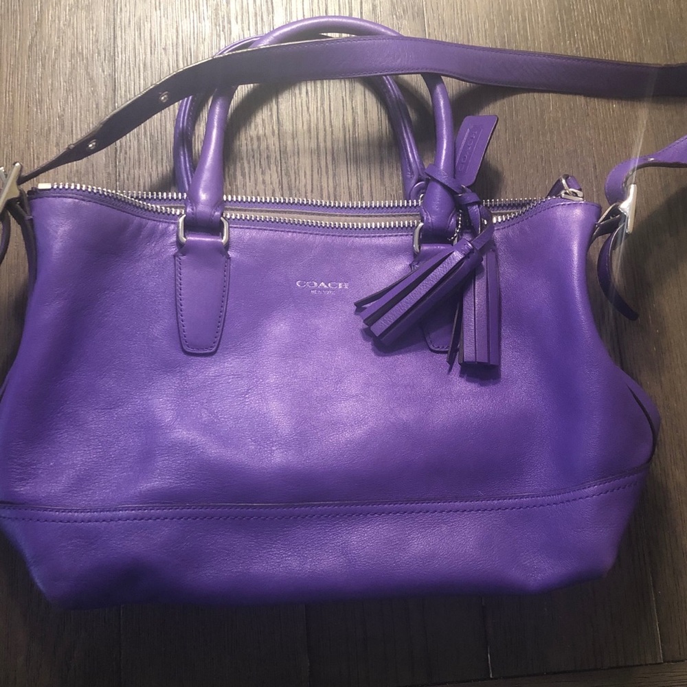 Perfectly Purple Coach Bag.  Gently Loved xo